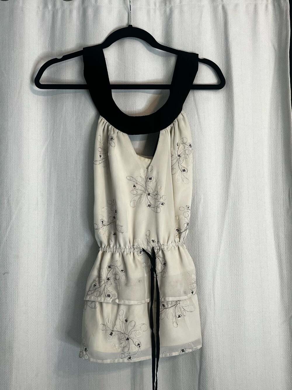 Kenar Cream Embroidered Floral Halter Neck Tiered Blouse Size M
